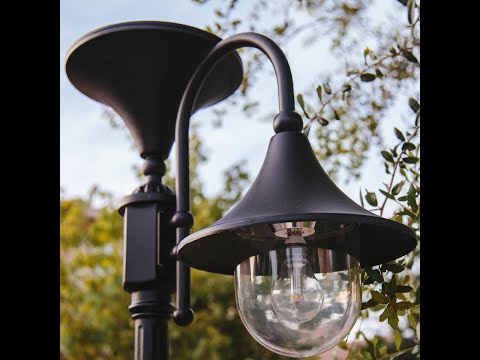 Solar LED Everest Post Light - Black - Gama Sonic