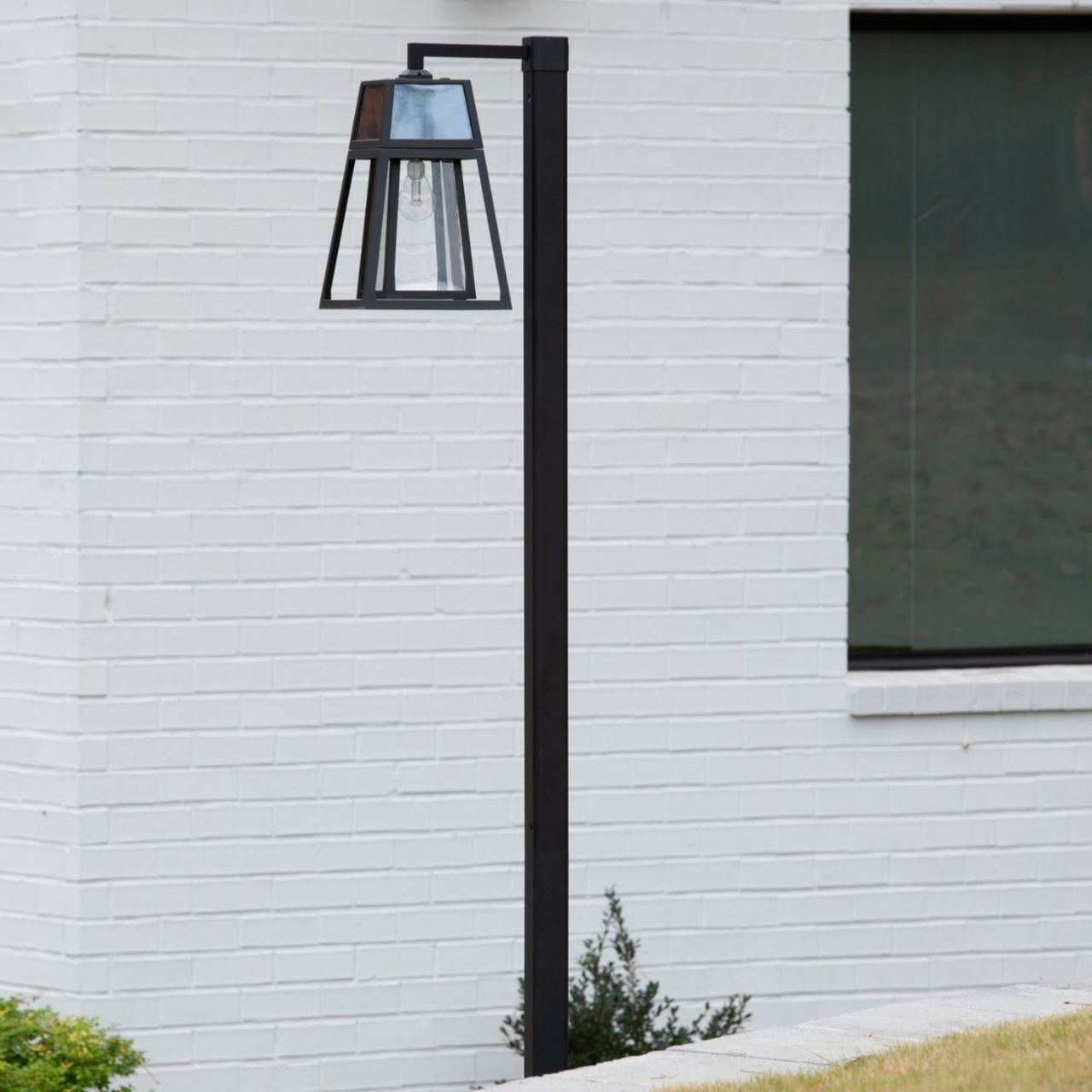 Solar LED Aria Post Light with 8ft Post - Gama Sonic