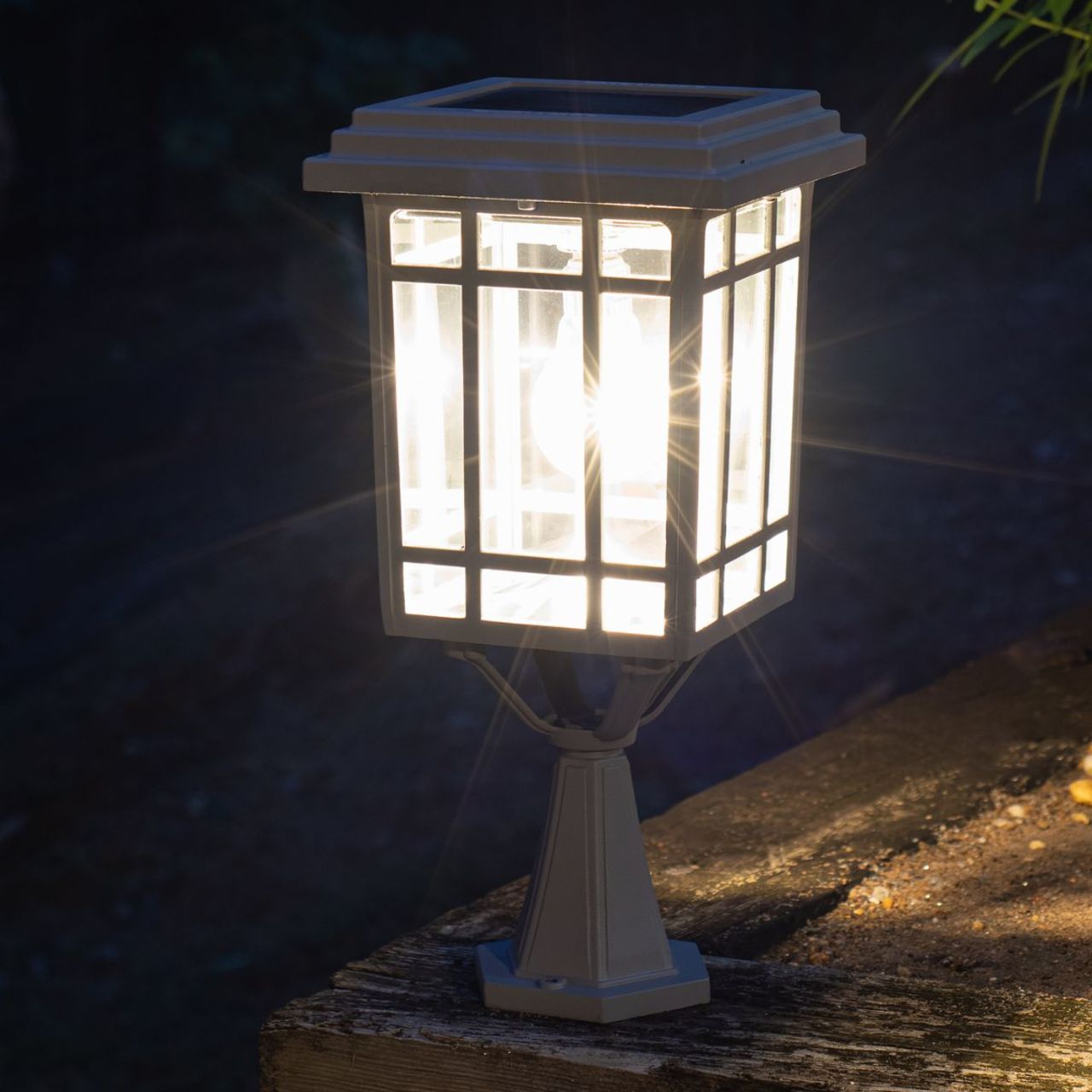 Solar LED Prairie Lantern Light - Gama Sonic