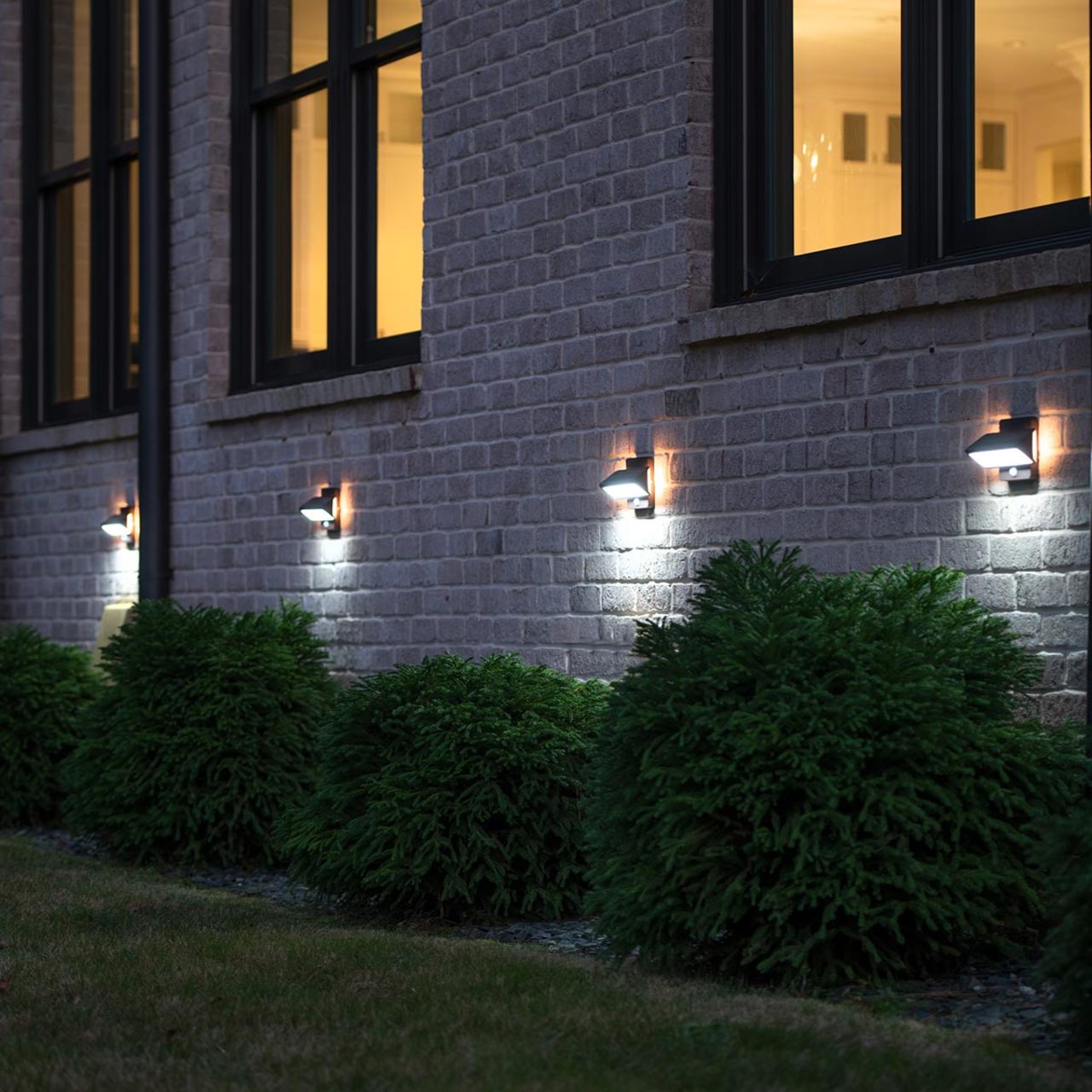 2-Pack Architectural Solar Wall Accent Light - with Motion Sensor - 120 Lumens - Gama Sonic