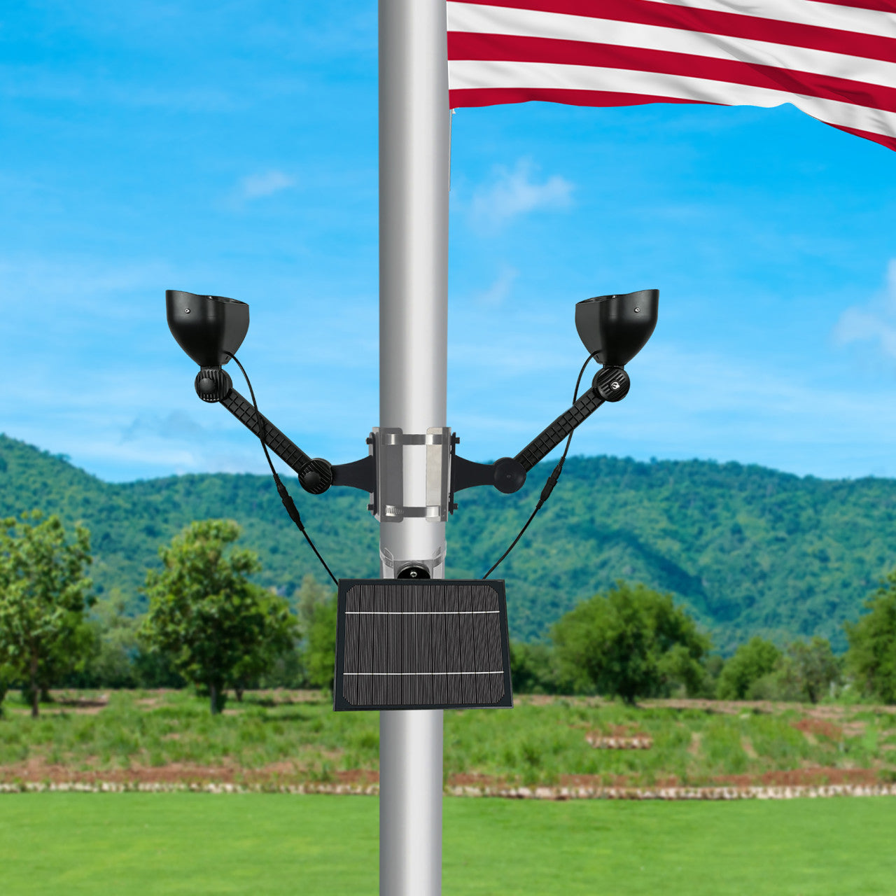 Solar LED Dual-Head Flagpole Light - 640 Lumens - LumeGen