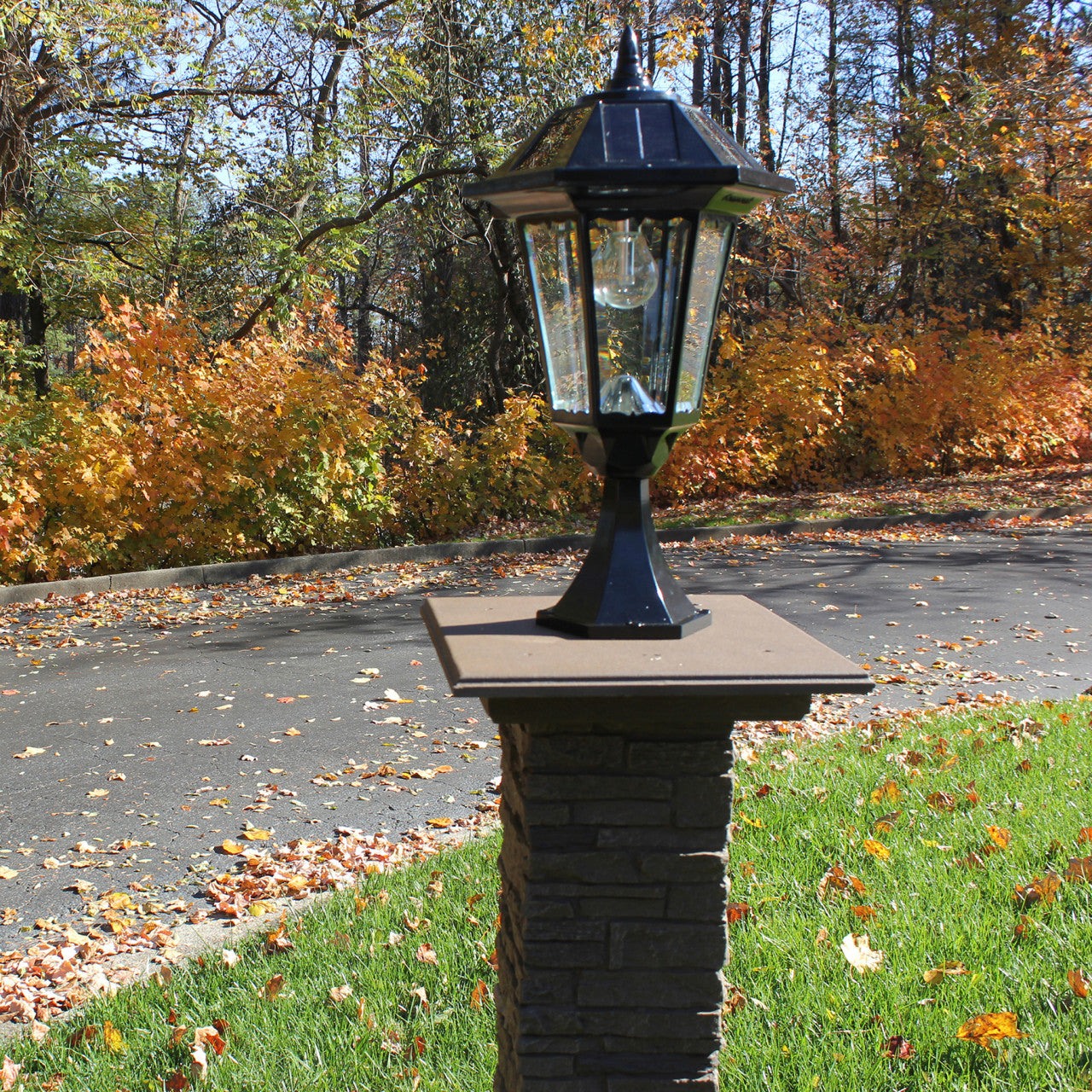 Solar LED Windsor Lantern Light - Black - Gama Sonic