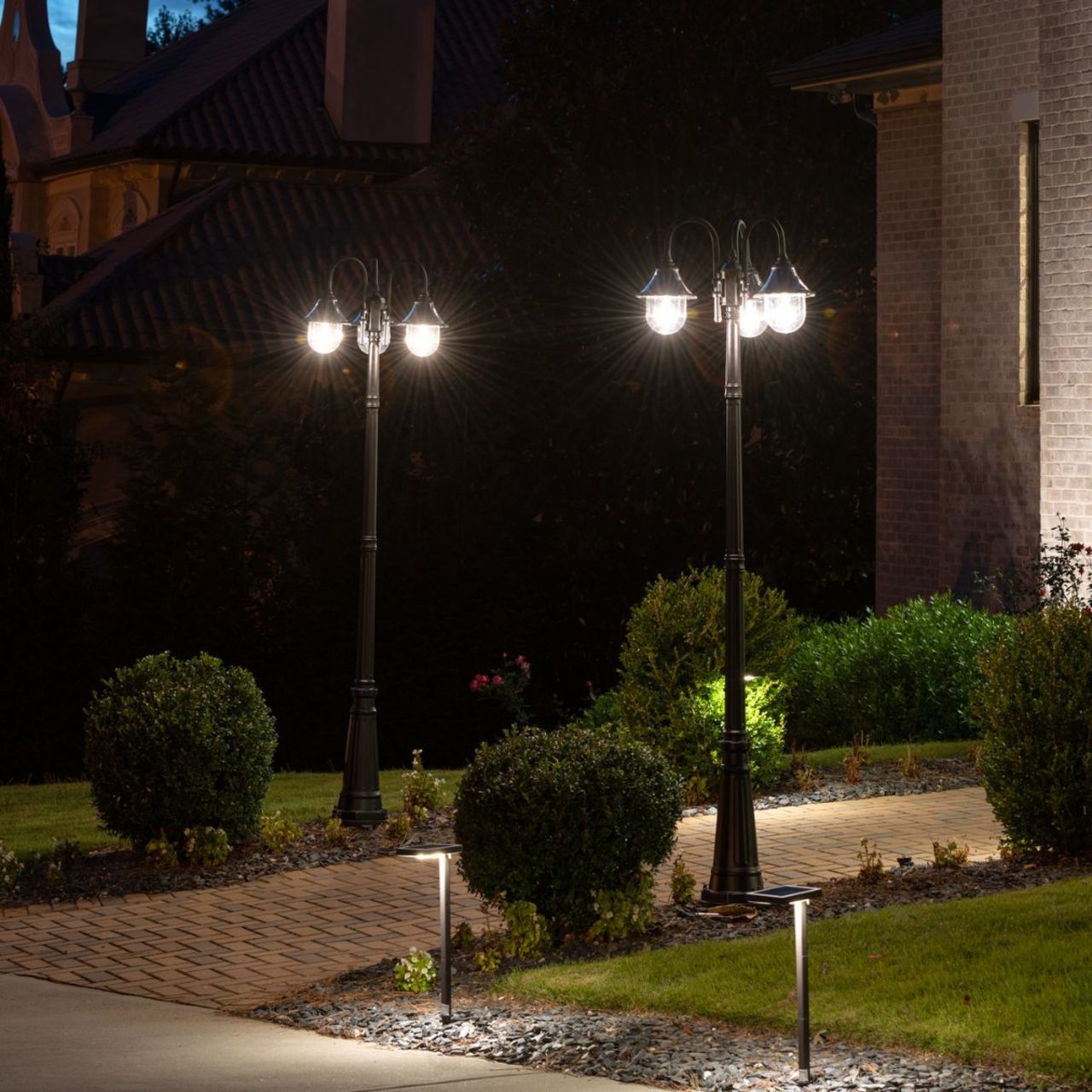 Solar LED Orion Post Light with 8ft Post - Black Finish - Gama Sonic